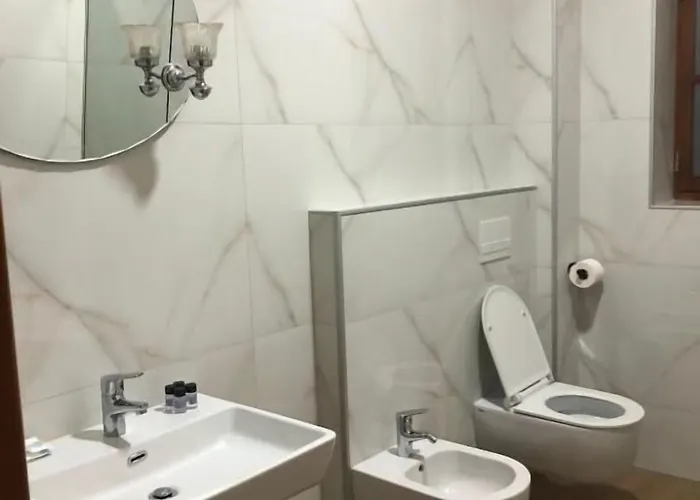 Kaso Ervehe Hotell Përmet